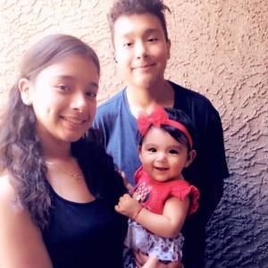 Meet your Posher, Noemi